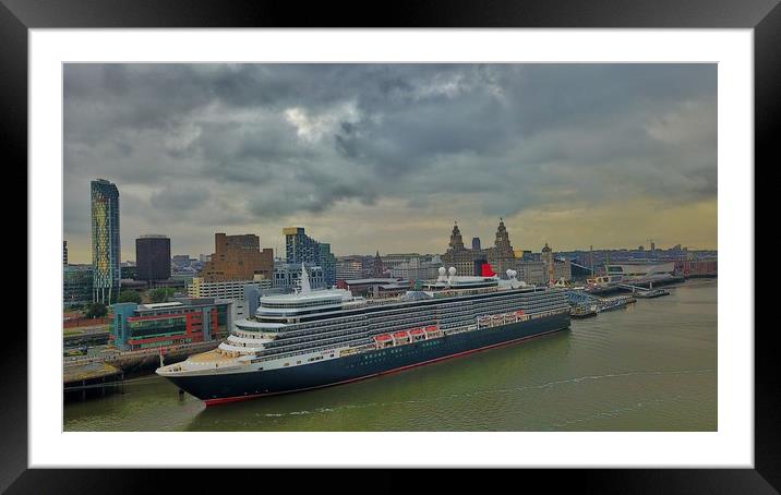 The Queen Elizabeth Cruise liner in Liverpool  Framed Mounted Print by Paul Raynard