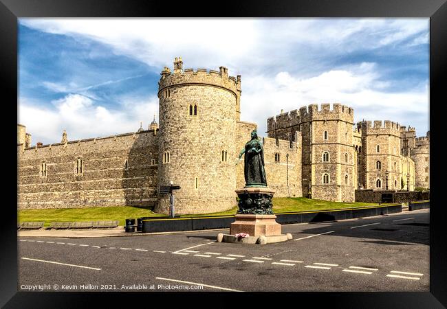 Statue of Queen Victoria outside, Windsor Castle Framed Print by Kevin Hellon