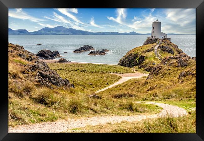 Boundary post and path to Tyw Mawr Lighthouse, Framed Print by Kevin Hellon