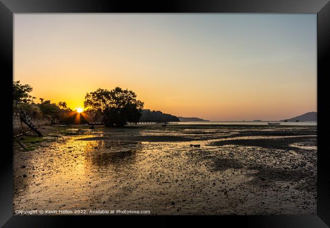 Low tide sunrise Framed Print by Kevin Hellon