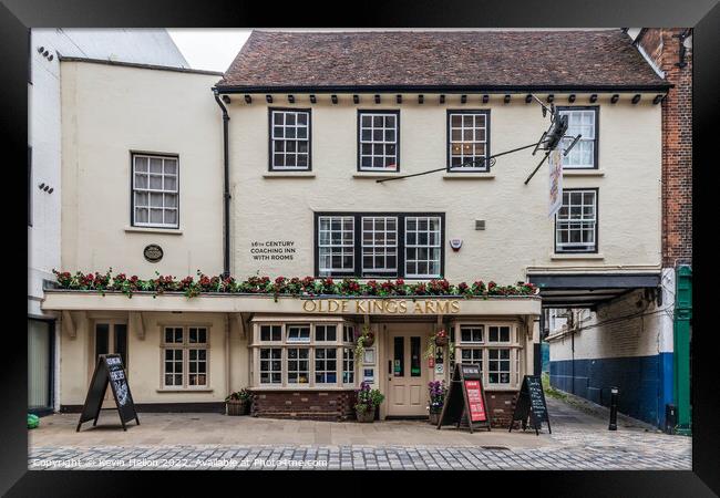 The Olde Kings Arms, Hemel Hempstead Framed Print by Kevin Hellon