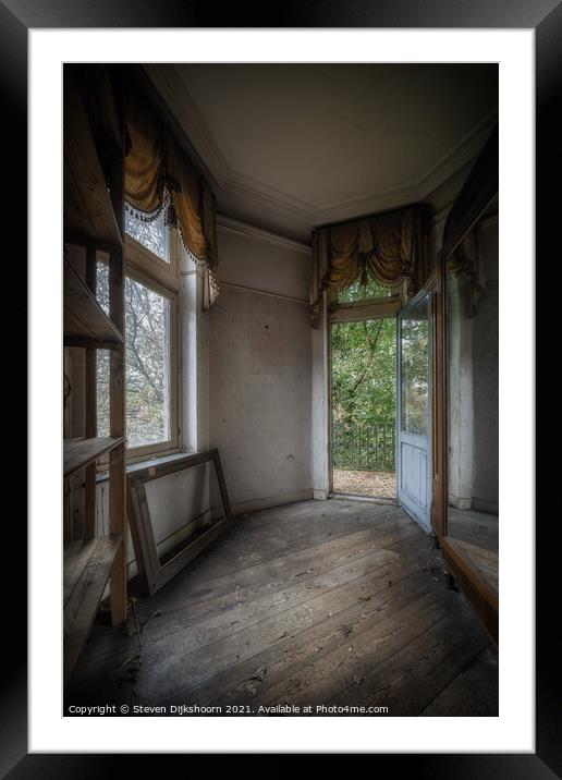 A beautiful space in an abandoned castle Framed Mounted Print by Steven Dijkshoorn
