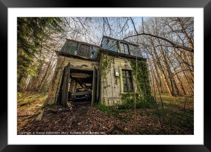 An old Bmw in a shed Framed Mounted Print by Steven Dijkshoorn