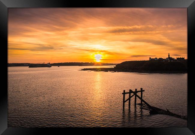 Sunset over Tyneside Framed Print by Darren Lowe