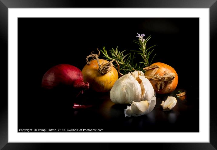 still life with onion and garlic Framed Mounted Print by Chris Willemsen