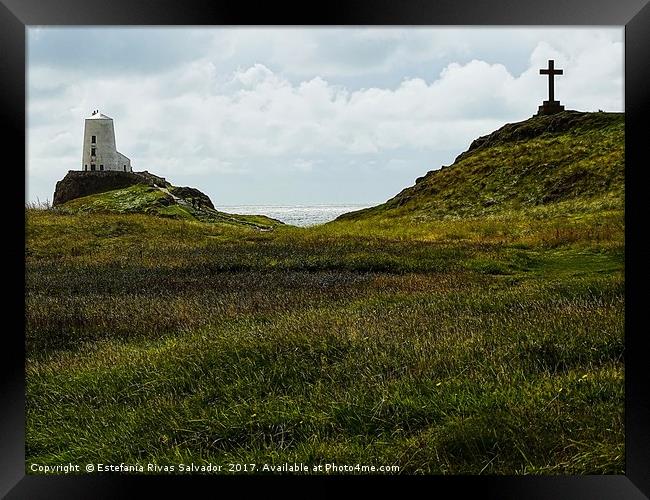 Llanddwyn lighthouse and cross Framed Print by Estefanía Rivas Salvador