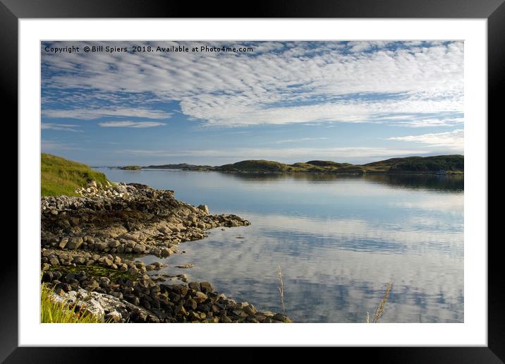 Carragreich Bay, Isle of Harris Framed Mounted Print by Bill Spiers