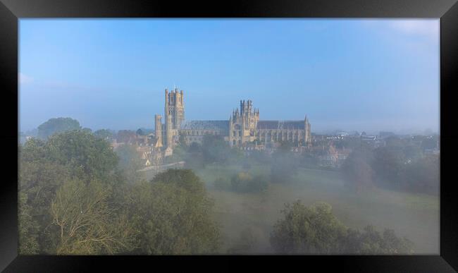 Misty morning in Ely, 9th October 2021 Framed Print by Andrew Sharpe