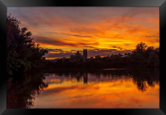 Sunset from Roswell Pits, 11th October 2021 Framed Print by Andrew Sharpe