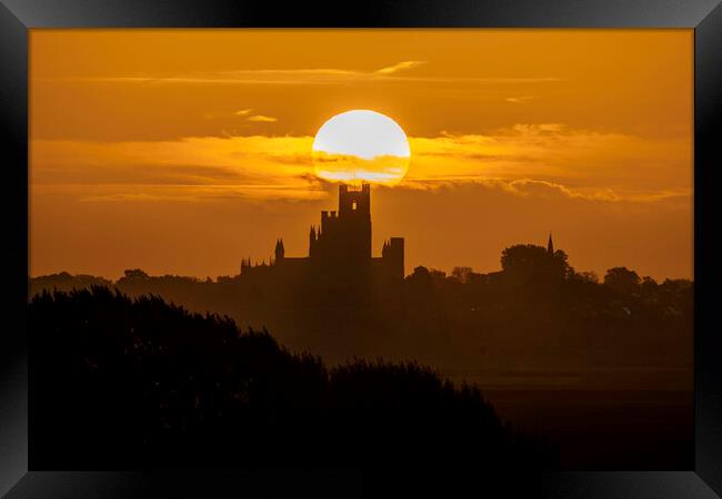 Sunrise behind Ely Cathedral, 25th October 2021 Framed Print by Andrew Sharpe