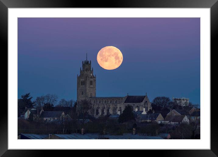 Wolf Moon setting over St Andrew's Chrurch, Sutton-in-the-Isle  Framed Mounted Print by Andrew Sharpe