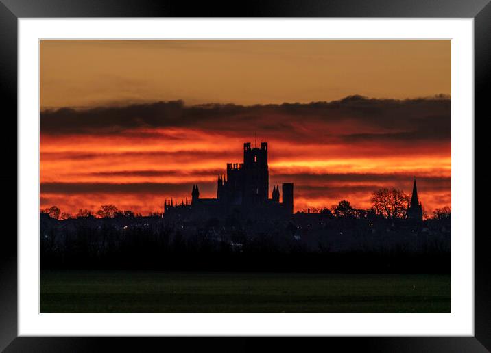 Pre-dawn glow over Ely, Cambridgeshire, 29th January 2022 Framed Mounted Print by Andrew Sharpe