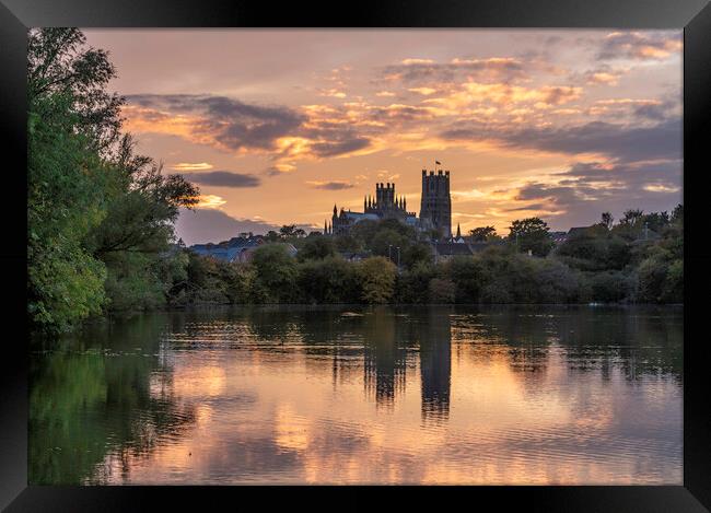 Sunset over Ely, Cambridgeshire, as seen from Roswell Pits, 16th Framed Print by Andrew Sharpe
