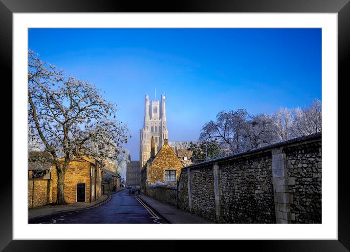 Frosty, misty morning in Ely, Cambridgeshire, 22nd January 2023 Framed Mounted Print by Andrew Sharpe