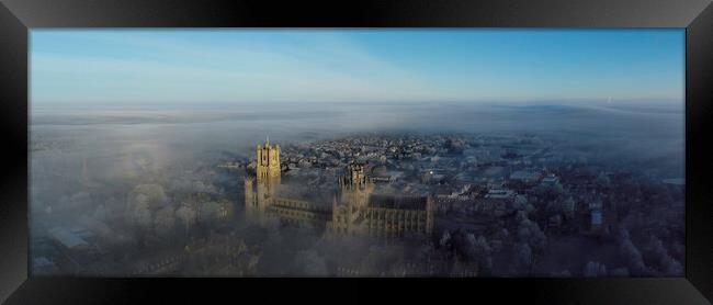 Frosty, misty morning in Ely, Cambridgeshire, 22nd January 2023 Framed Print by Andrew Sharpe