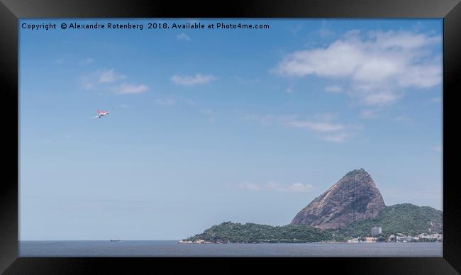 Rio de Janeiro, Brazil's iconic Sugarloaf mountain Framed Print by Alexandre Rotenberg