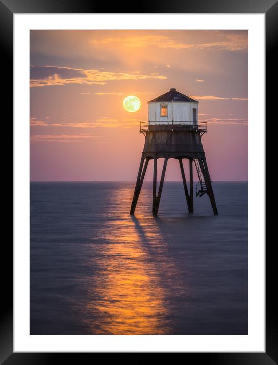 Dovercourt lighthouse Framed Mounted Print by Daniel Farrington