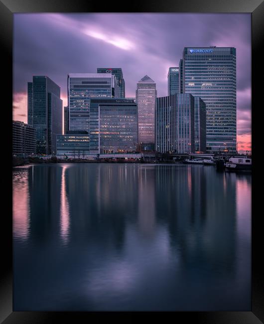 Canary Wharf Framed Print by Daniel Farrington