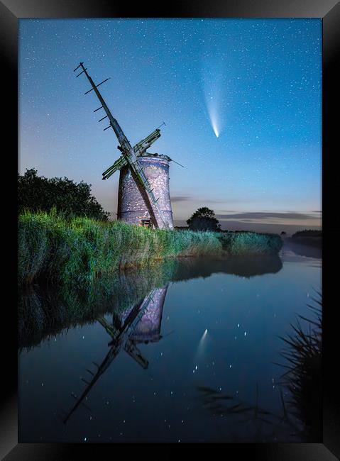 Comet NEOWISE Framed Print by Daniel Farrington