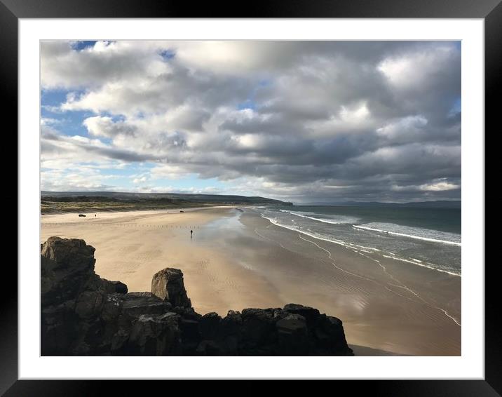 Portstewart Strand Framed Mounted Print by Colin Reeves