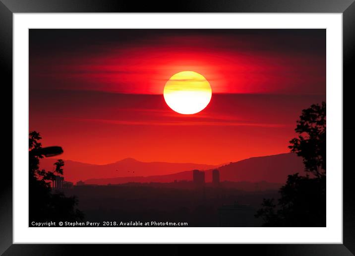 Ball of sun over Glasgow Framed Mounted Print by Stephen Perry