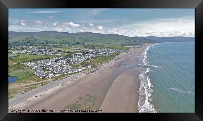 Barmouth Bay from above Framed Print by lee retallic