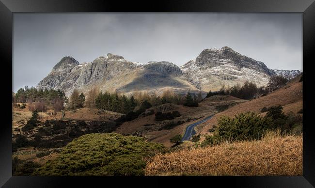 Road to Langdales Framed Print by sharon carse