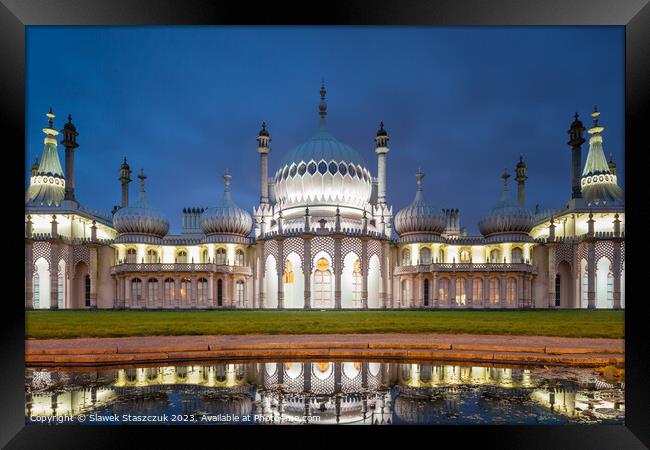 Royal Pavilion Framed Print by Slawek Staszczuk