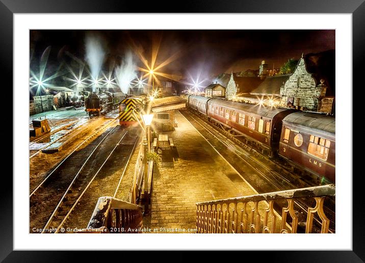 Bridgnorth Station at night Framed Mounted Print by Graham Chance