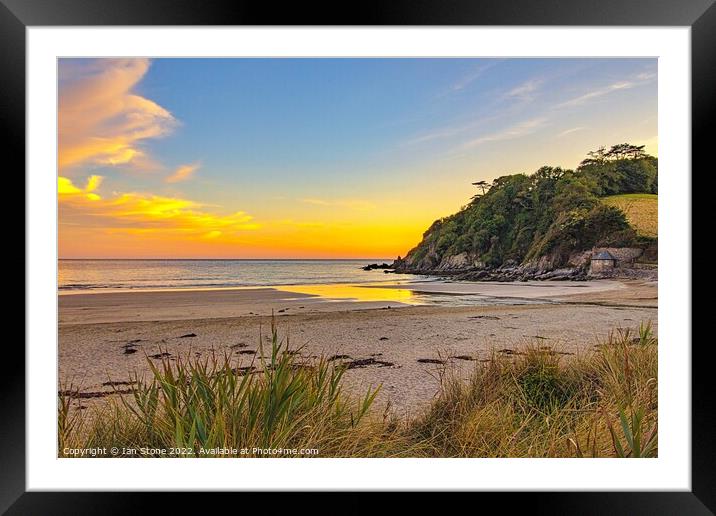 Golden Sunset at Mothecombe Beach Framed Mounted Print by Ian Stone