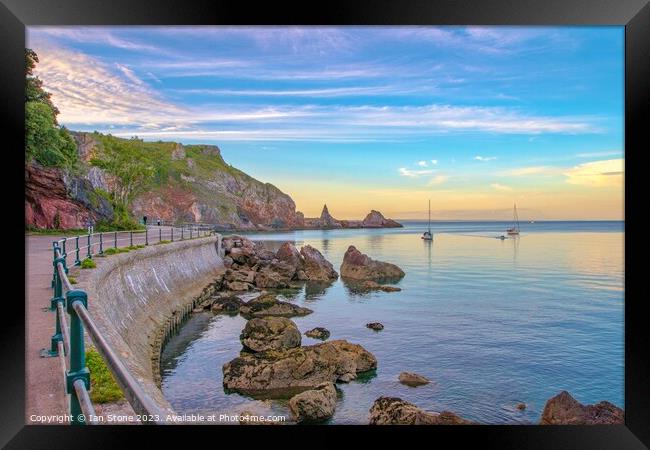 Anstey’s Cove, Torquay  Framed Print by Ian Stone