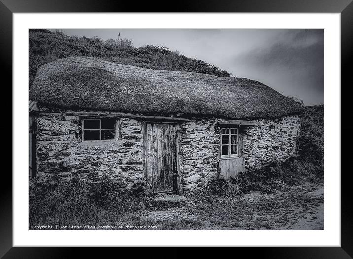Cornwall cottage  Framed Mounted Print by Ian Stone