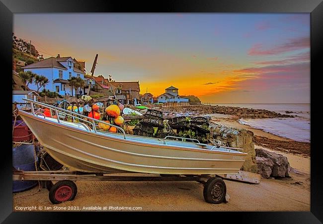 Isle of Wight  Framed Print by Ian Stone