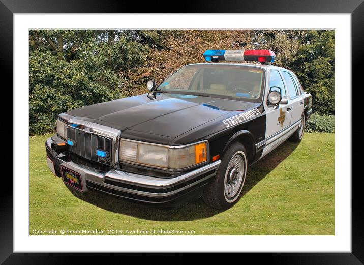 Ford Crown Victoria Lincoln Framed Mounted Print by Kevin Maughan