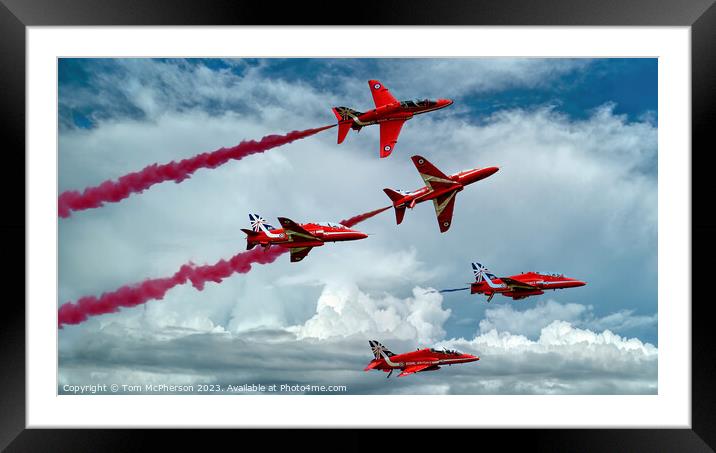 Red Arrows Display Team Framed Mounted Print by Tom McPherson