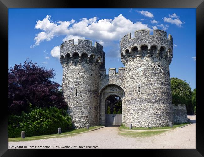 Cooling Castle  Framed Print by Tom McPherson