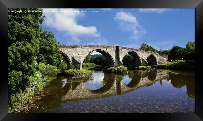 Old Stirling Bridge Framed Print by Tom McPherson