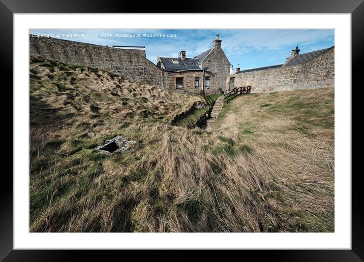 THE BURGHEAD WELL Framed Mounted Print by Tom McPherson