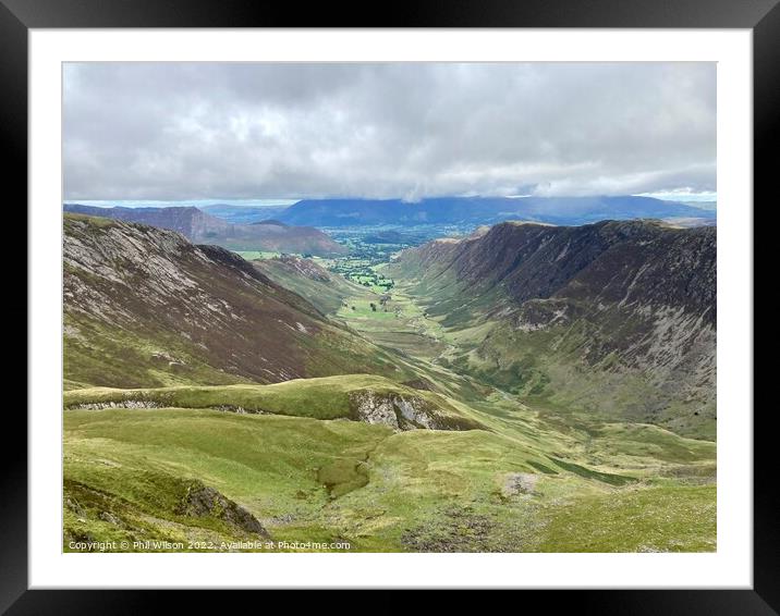 Newlands Valley. Framed Mounted Print by Phil Wilson