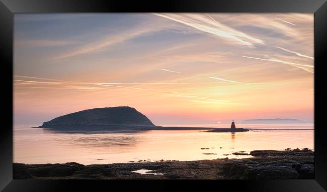 Puffin island sunrise Anglesey Framed Print by Ray Tickle