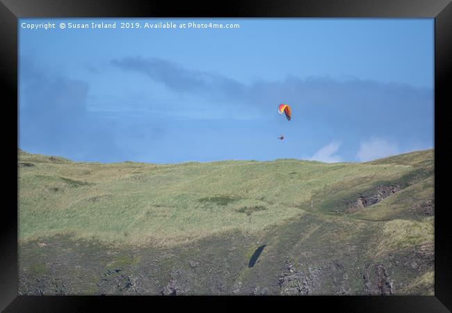 Paragliding Framed Print by Susan Ireland