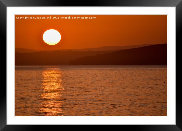 Gunwalloe Sunset Cornwall Framed Mounted Print by Susan Ireland