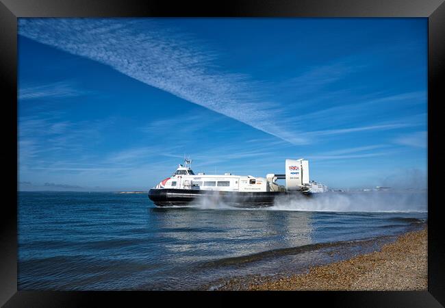 Hovercraft leaving, Southsea  Portsmouth  Framed Print by kathy white