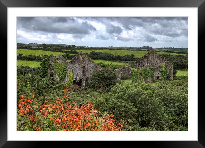 Old tin mines engine house Cornwall Framed Mounted Print by kathy white