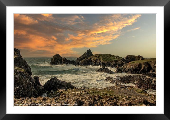 Kynance Cove sunset Cornwall, Poldark Cornwall  Framed Mounted Print by kathy white