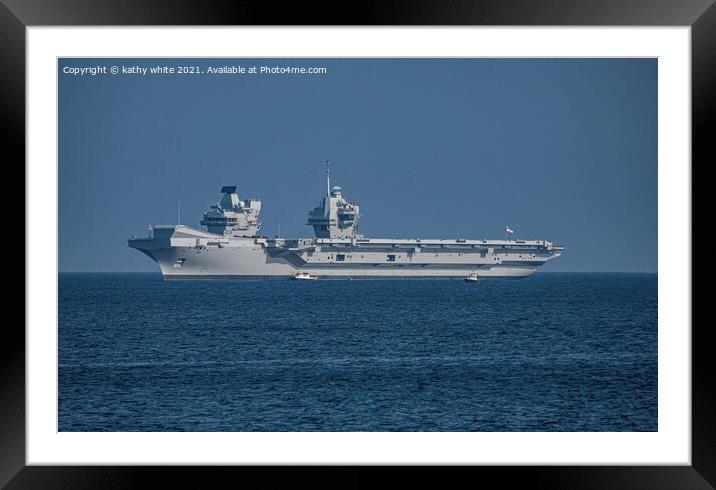HMS Queen Elizabeth, aircraft carrier. Framed Mounted Print by kathy white