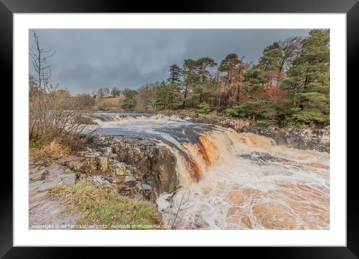 Low Force from the Pennine Way Nov 2022 Framed Mounted Print by Richard Laidler