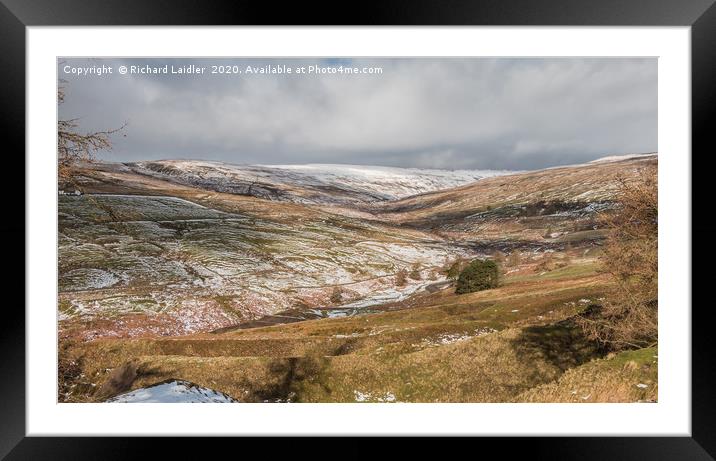 The Hudes Hope Valley in Winter (2) Framed Mounted Print by Richard Laidler
