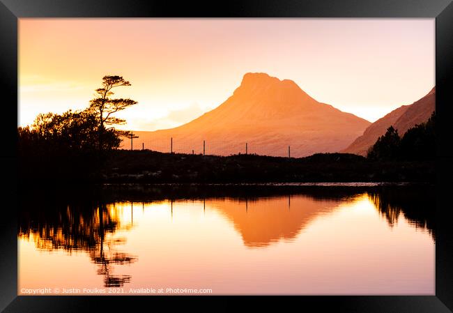 Stac Pollaidh sunset Framed Print by Justin Foulkes