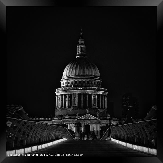 St Paul's at Night Framed Print by mark Smith